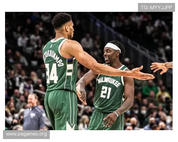 雄鹿战力波动分析与传球渗透率模型对球队表现的影响探讨